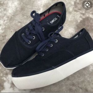 Toms Platform Womens Sneakers Size 7